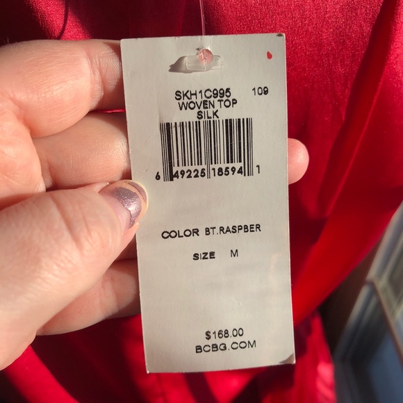 BCBG Gorgeous Pink Satin Top! 🌸🌺🌷 - Picture 7 of 8